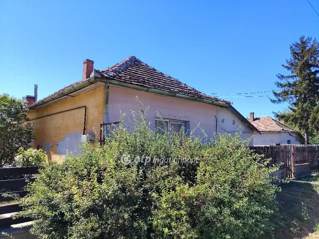 Eladó ház Törökszentmiklós 70 nm
