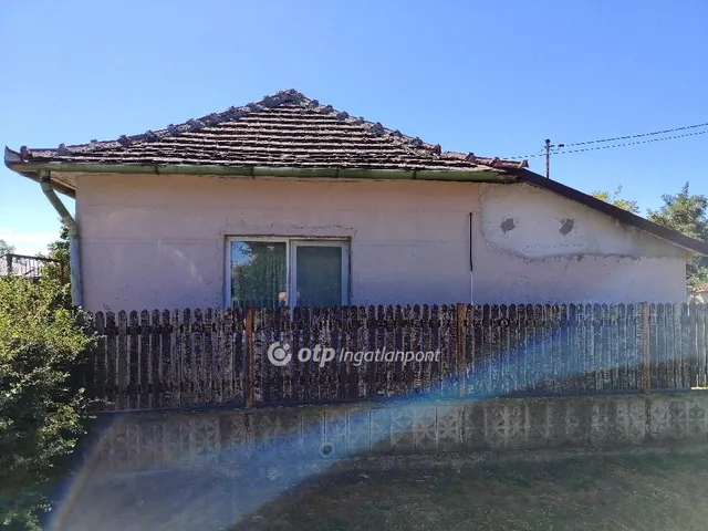 Eladó ház Törökszentmiklós 70 nm