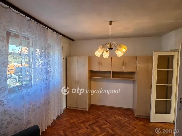 Eladó ház Szolnok 51 nm