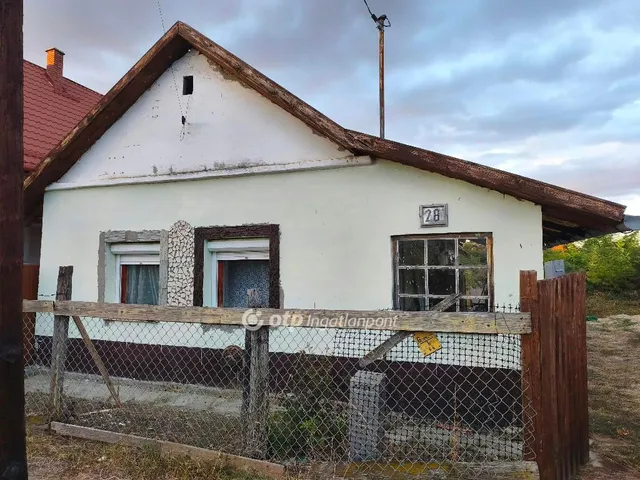 Eladó ház Tiszaörs 50 nm