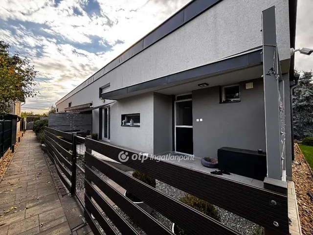 Eladó lakás Szolnok 62 nm