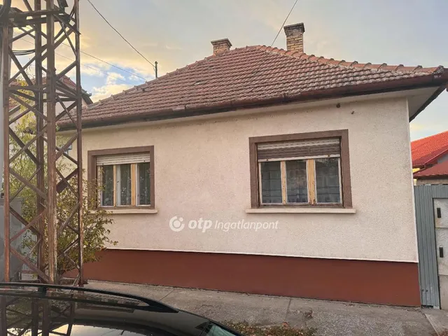 Eladó ház Cegléd 68 nm