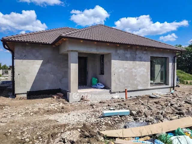 Eladó ház Velence 134 nm