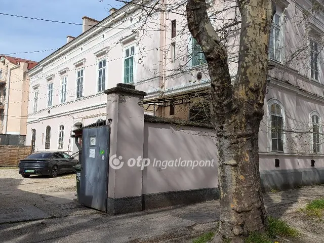 Eladó lakás Székesfehérvár, Belváros 50 nm