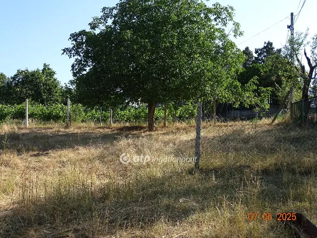 Eladó telek Sukoró 878 nm