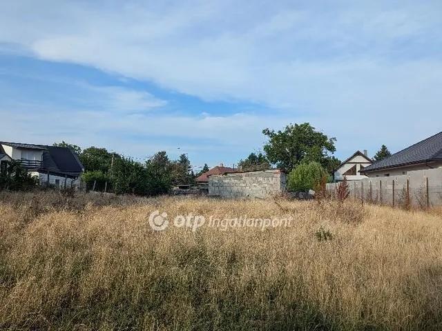 Eladó telek Kápolnásnyék, Velencei-tóhoz közel 915 nm