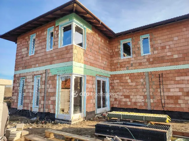 Eladó lakás Velence 95 nm