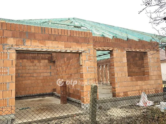 Eladó ház Pusztaszabolcs 113 nm