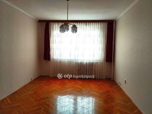 Eladó lakás Székesfehérvár 62 nm
