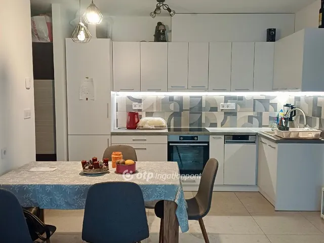 Eladó lakás Székesfehérvár 65 nm