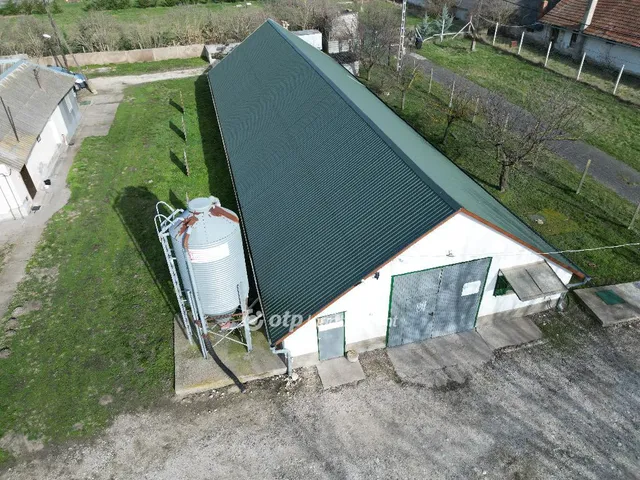 Eladó mezőgazdasági ingatlan Gárdony 4073 nm