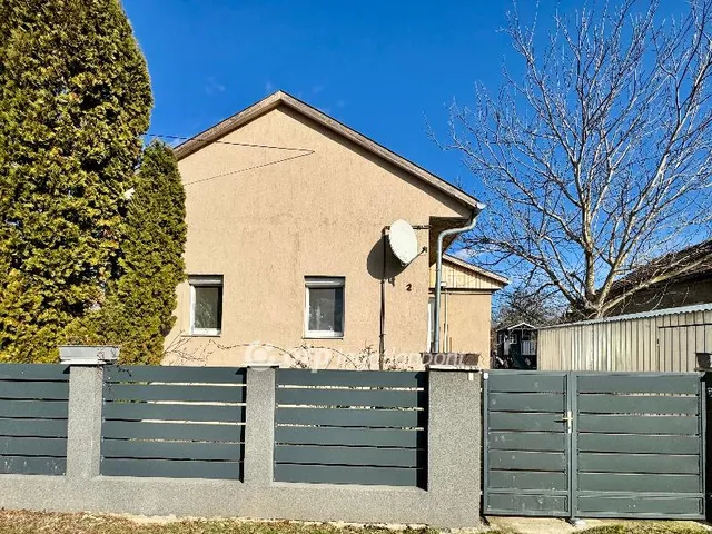 Eladó ház Polgárdi 70 nm