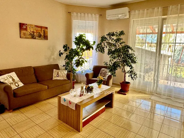 Eladó ház Székesfehérvár 176 nm