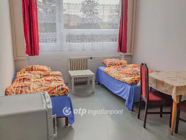 Eladó kereskedelmi és ipari ingatlan Székesfehérvár 602 nm