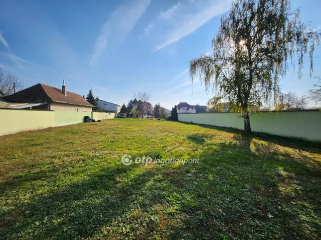 Eladó telek Budapest XVI. kerület, Rákosszentmihály 1161 nm