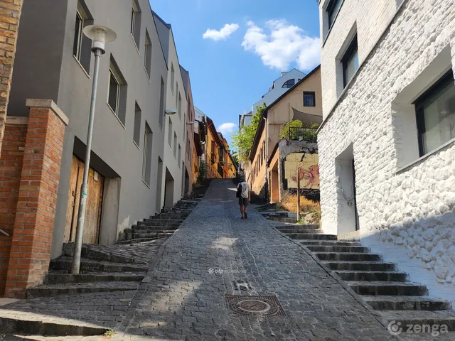 Eladó lakás Budapest II. kerület 133 nm