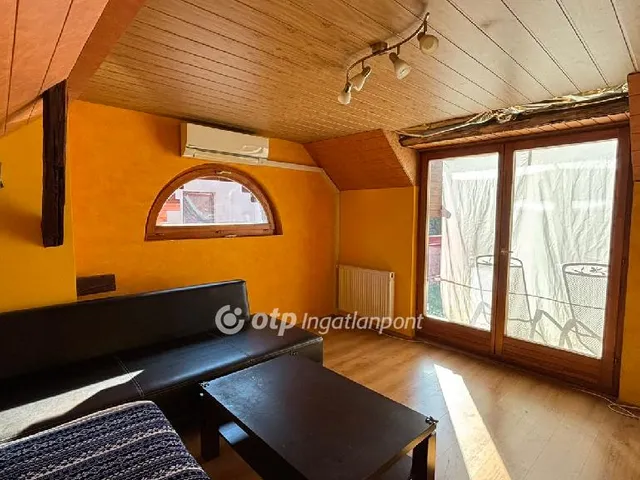 Eladó lakás Budapest IV. kerület, Újpest 104 nm