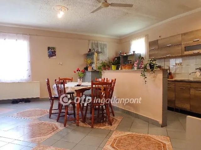 Eladó ház Galgahévíz 101 nm