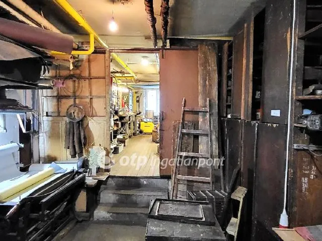 Eladó kereskedelmi és ipari ingatlan Budapest XIII. kerület, Újlipótváros 64 nm