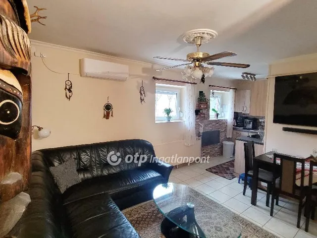 Eladó lakás Vácegres 47 nm