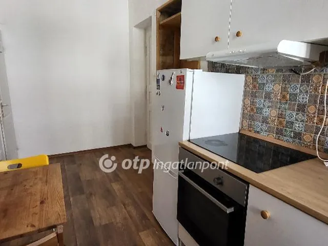 Eladó lakás Budapest VI. kerület 58 nm