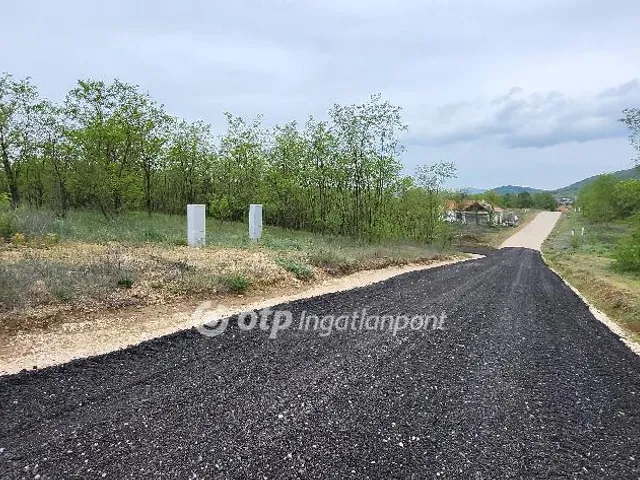 Eladó telek Piliscsaba 1080 nm