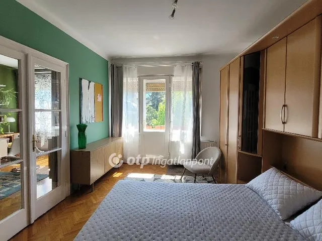 Kiadó lakás Budapest XII. kerület, Németvölgy 87 nm