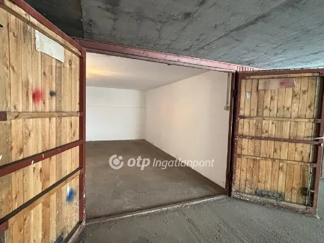 Eladó garázs Budapest XIII. kerület 19 nm