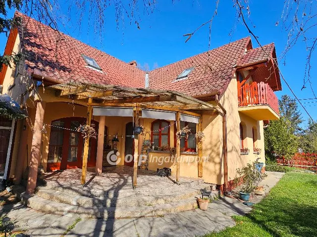 Eladó ház Szentes, Kertváros 173 nm