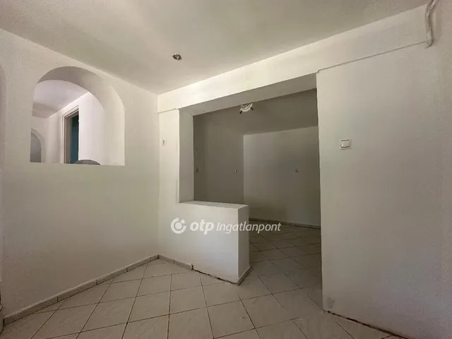 Eladó ház Szentes, Felsőpárt 126 nm