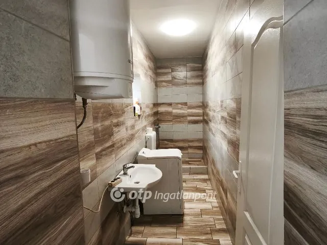 Eladó ház Baks 54 nm