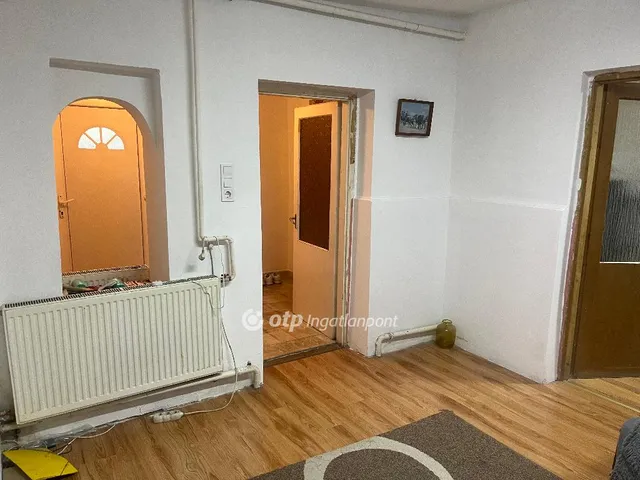 Eladó ház Szentes, Felsőpárt 67 nm