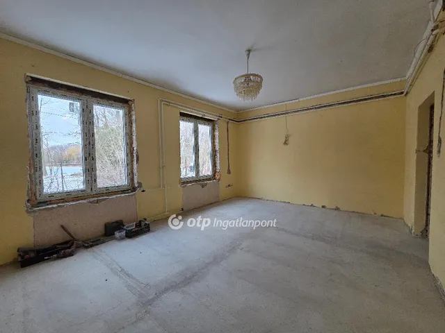 Eladó lakás Mezőhegyes 63 nm