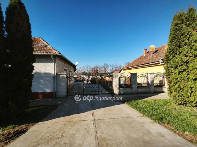 Eladó ház Gádoros 136 nm