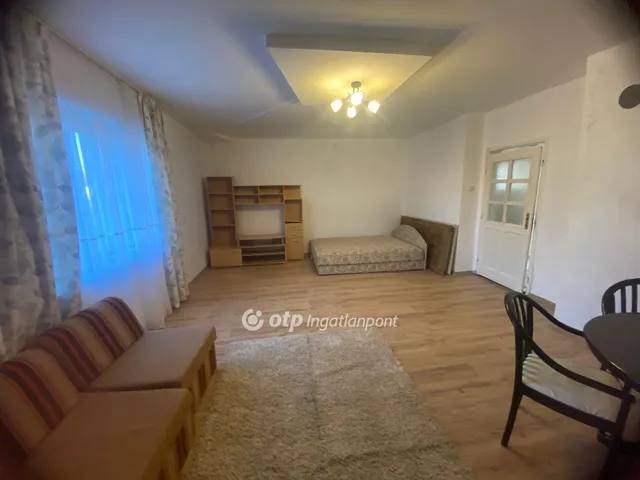 Eladó ház Fábiánsebestyén 55 nm