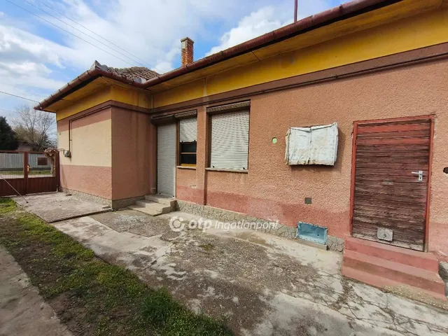 Eladó ház Orosháza 86 nm