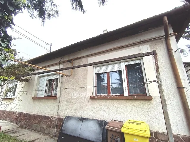 Eladó ház Szentes, Kisér 82 nm