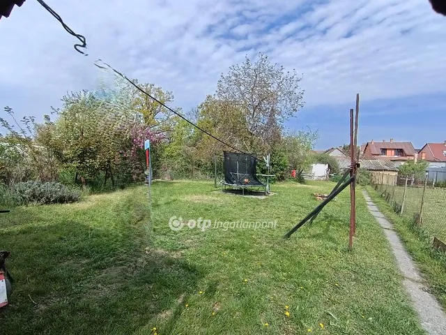 Eladó ház Szentes, Kisér 82 nm