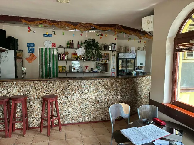 Eladó kereskedelmi és ipari ingatlan Mezőkovácsháza 151 nm