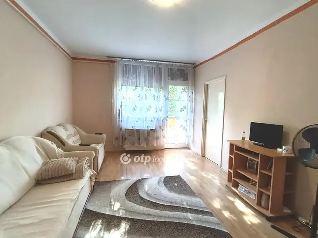 Eladó lakás Szentes 49 nm