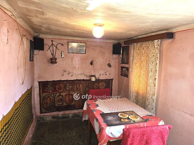 Eladó ház Orosháza 24 nm