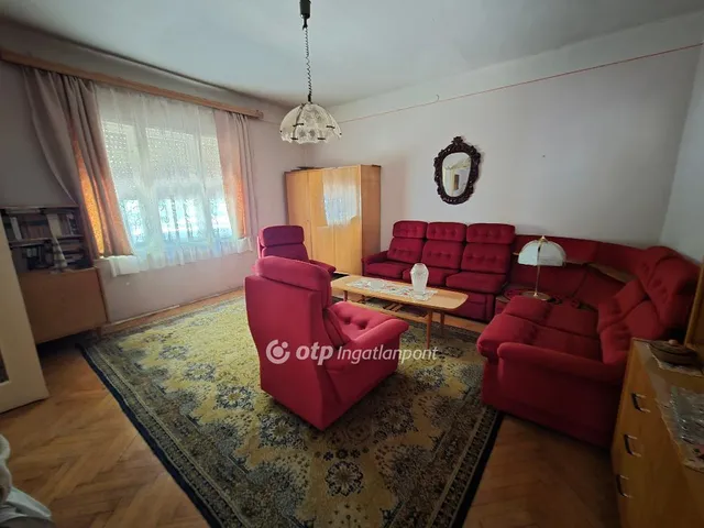 Eladó ház Mezőhegyes 85 nm