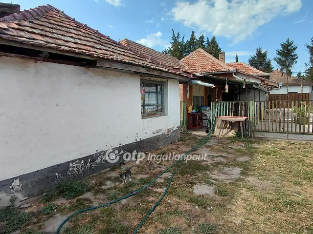 Eladó ház Csanádapáca 70 nm