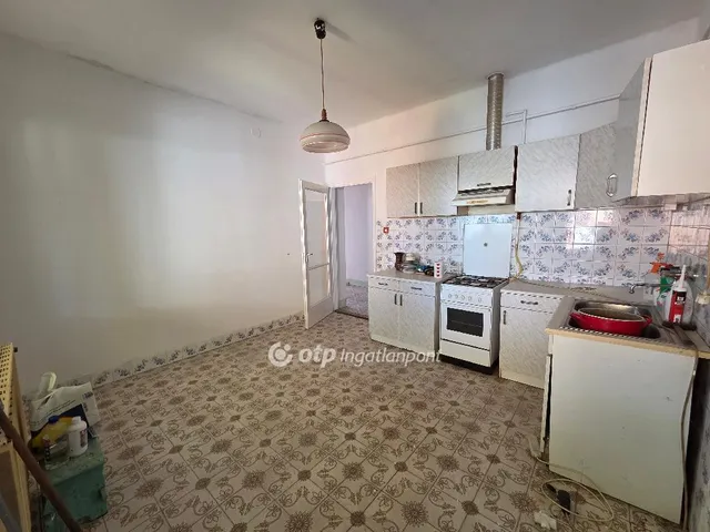 Eladó ház Pusztaföldvár 92 nm