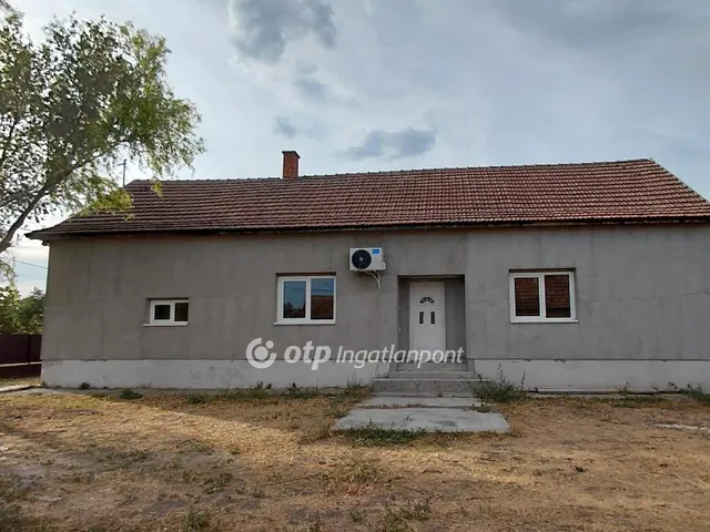 Eladó ház Kaszaper 105 nm