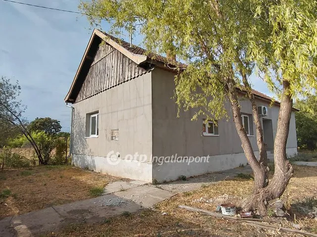 Eladó ház Kaszaper 105 nm