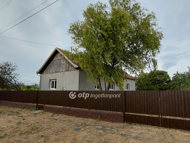 Eladó ház Kaszaper 105 nm