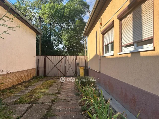 Eladó ház Szentes 96 nm