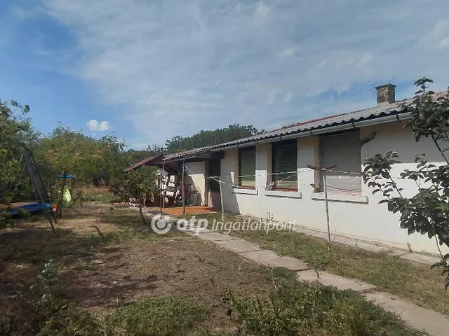 Eladó mezőgazdasági ingatlan Gyomaendrőd 120 nm