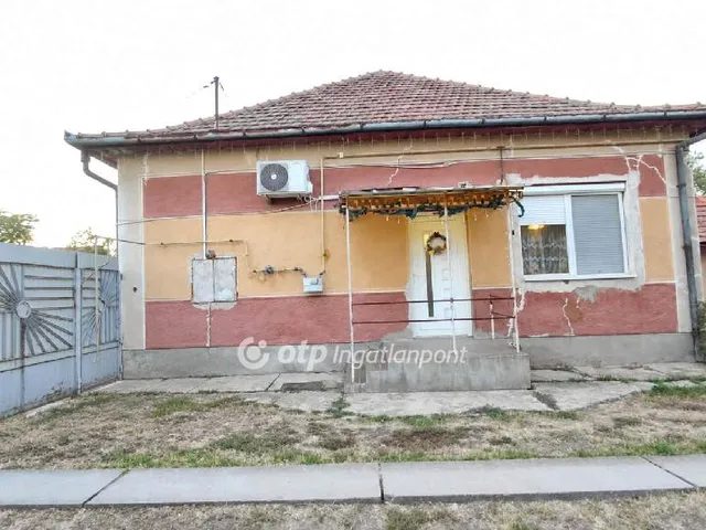 Eladó ház Kaszaper 87 nm